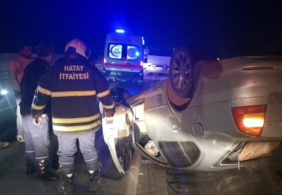 Hatay’ın Hassa ilçesinde meydana gelen trafik kazasında kontrolden çıkan bir