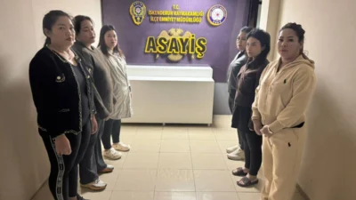 Hatay Emniyet Müdürlüğü ekipleri, İskenderun genelinde masaj ve spa salonlarına