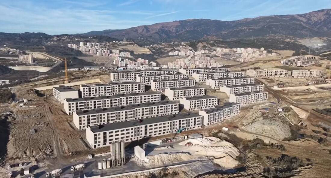 Hatay Valisi Mustafa Masatlı, Antakya ilçesinde yapımı devam eden ve