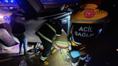 Hatay’ın Antakya ilçesinde meydana gelen trafik kazasında, kontrolden çıkarak takla