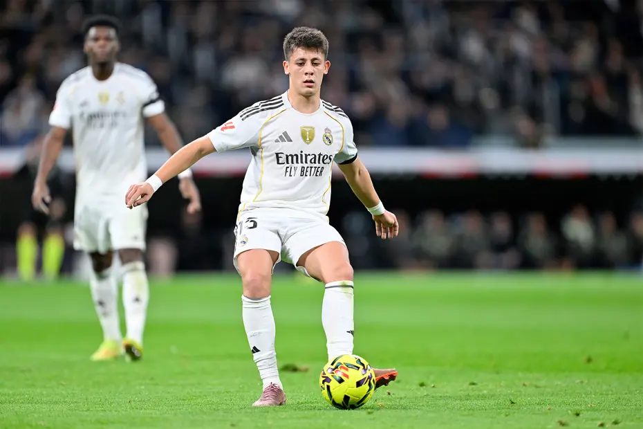 Bir İlk Gerçekleşti: Arda Güler Türk Futbolunun En Değerlisi Real Madrid formasıyla Avrupa futbolunun vitrininde yer alan Arda Güler,