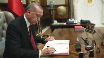 Cumhurbaşkanı Erdoğan, 9 üniversiteye yeni rektör ataması gerçekleştirdi. Güncel kararlar