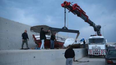 Hatay’ın İskenderun ilçesinde sabah saatlerinde başlayan ve gün içinde şiddetini