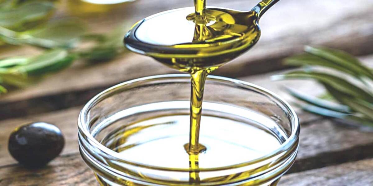 TARİŞ, zeytinyağı için güncel alım fiyatını açıkladı; piyasa trendleri ve