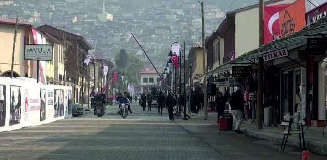 Çevre, Şehircilik ve İklim Değişikliği Bakanlığı tarafından deprem bölgesinde yürütülen
