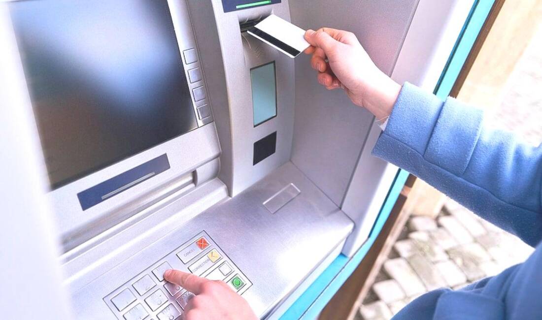 Türkiye’deki mevduat faizlerinde son dönemdeki düşüşü, etkilerini ve yatırımcıya rehberlik