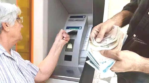 Uzmanlardan emekli maaşını artırmanın pratik 3 yolunu hızlı ve güvenilir