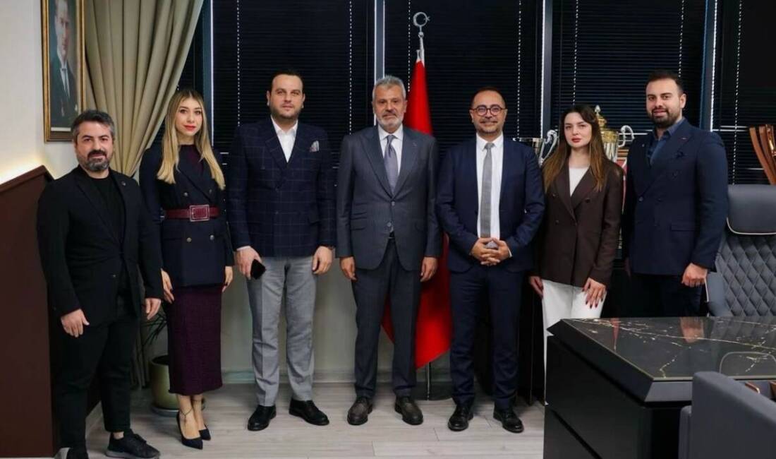 Hatay’ın Yeniden Yapılanmasında Ortak Akıl Buluşması İç Mimarlar Odası Hatay İl Temsilciliği Başkanı Çağrı Aytaş ve