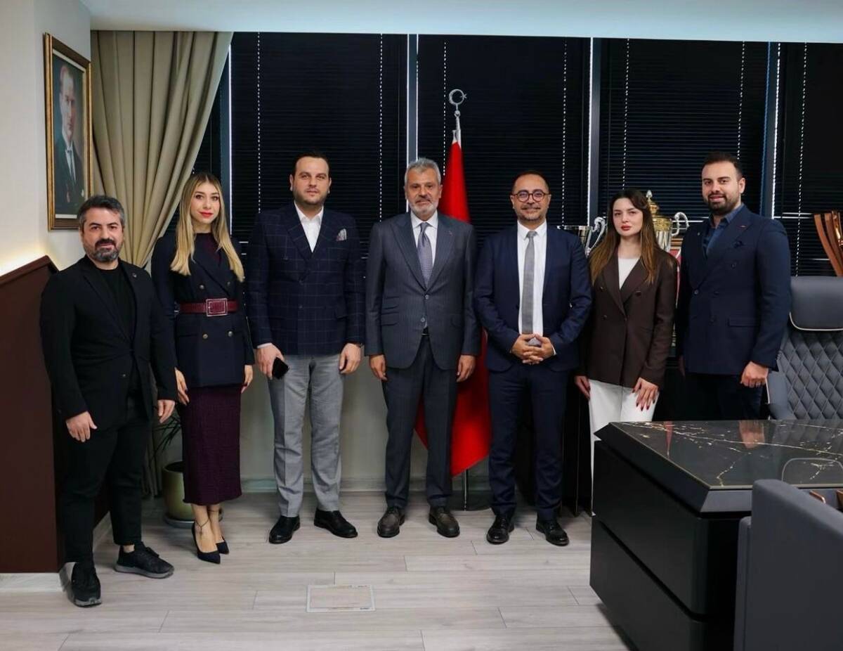 İç Mimarlar Odası Hatay İl Temsilciliği Başkanı Çağrı Aytaş ve