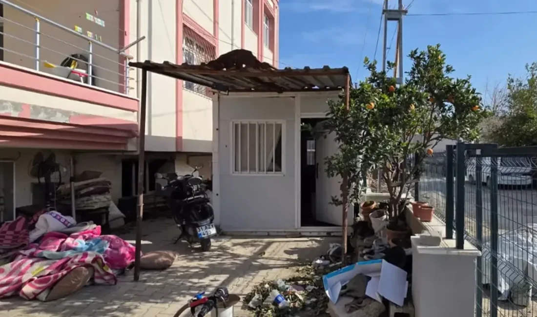 Hatay’ın Samandağ ilçesinde 17 yaşındaki bir kız çocuğu, kaldığı konteynerde