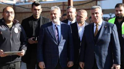 Hatay Büyükşehir Belediye Başkanı Mehmet Öntürk, Payas Karacami Mahallesi’nde yapımı