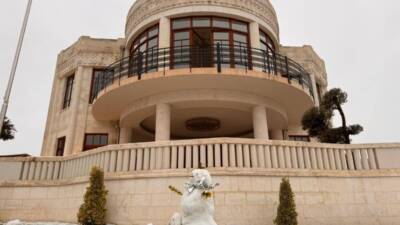 Hatay Devleti döneminde meclis binası olarak kullanılan ve Kahramanmaraş merkezli