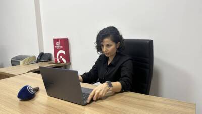 Hatay’da gazeteci yetiştiren akademisyenler, Anadolu Ajansı’nın (AA) 2025 yılına damga