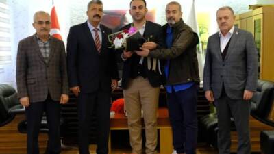 Defne Belediyesi bünyesinde görev yapan memurları kapsayan Sosyal Denge Tazminatı