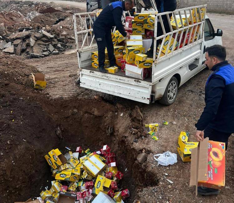 Hatay’ın Reyhanlı ilçesinde okul çevrelerinde faaliyet gösteren işletmelere yönelik yapılan