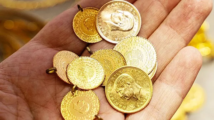 Altın, 2025 yılını güçlü bir yükselişle kapatmasının ardından yeni yılın