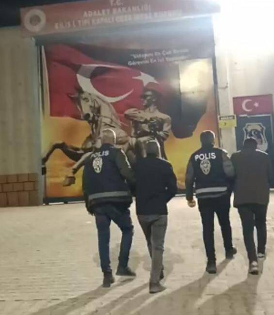 Hatay’ın Kumlu ilçesinde meydana gelen otodan hırsızlık olayına ilişkin yürütülen