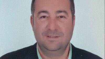 Hatay önceki dönem CHP Milletvekili İsmet Tokdemir, yeğen acısı yaşadı.