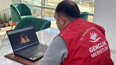 İskenderun Gençlik Merkezi Müdürü Ahmet Keskin, Anadolu Ajansının (AA) gözünden