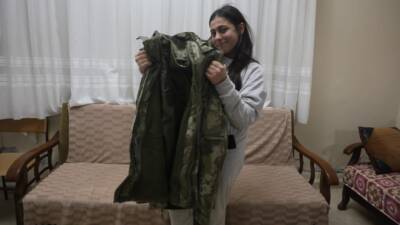 Hatay’da depremde vefat eden annesini ve ağabeyini 13. saatte enkaz