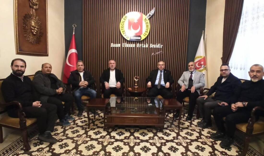 Saadet Partisi Hatay Milletvekili Doç. Dr. Necmettin Çalışkan, İskenderun Gazeteciler