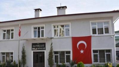 Altınözü Belediyesi, bünyesinde görevlendirilmek üzere 3 mühendis ve 1 mimar