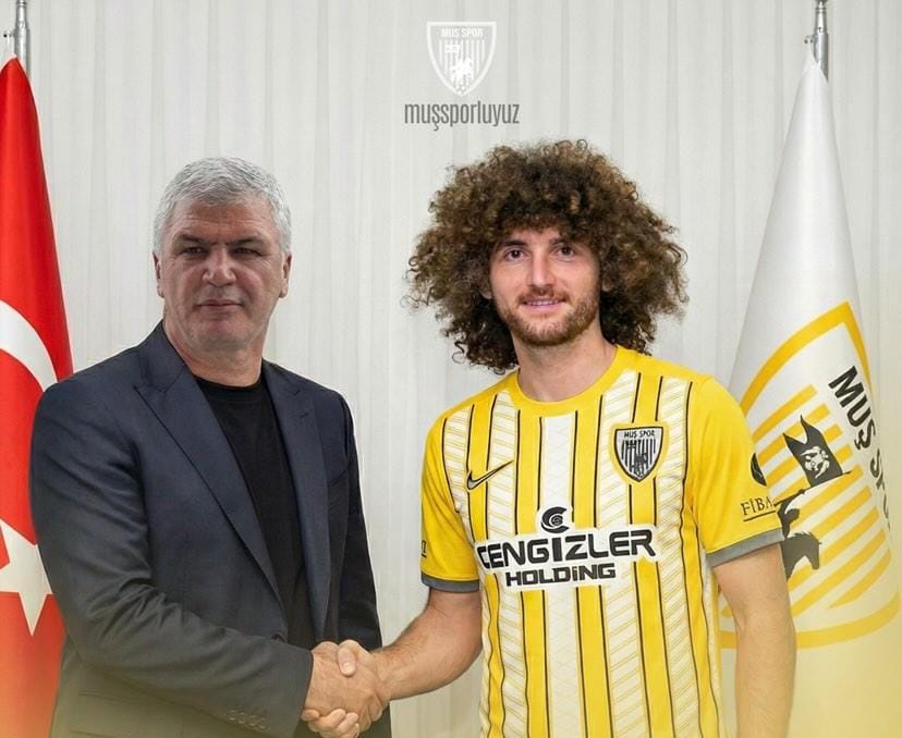 Muşspor, stoper mevkisinde görev yapan Recep Burak Yılmaz ile sezon