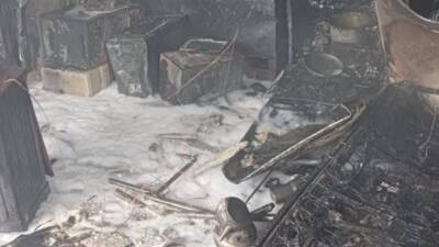 Hatay’ın Samandağ ilçesinde depremzede bir ailenin yaşadığı konteynerde çıkan yangın,