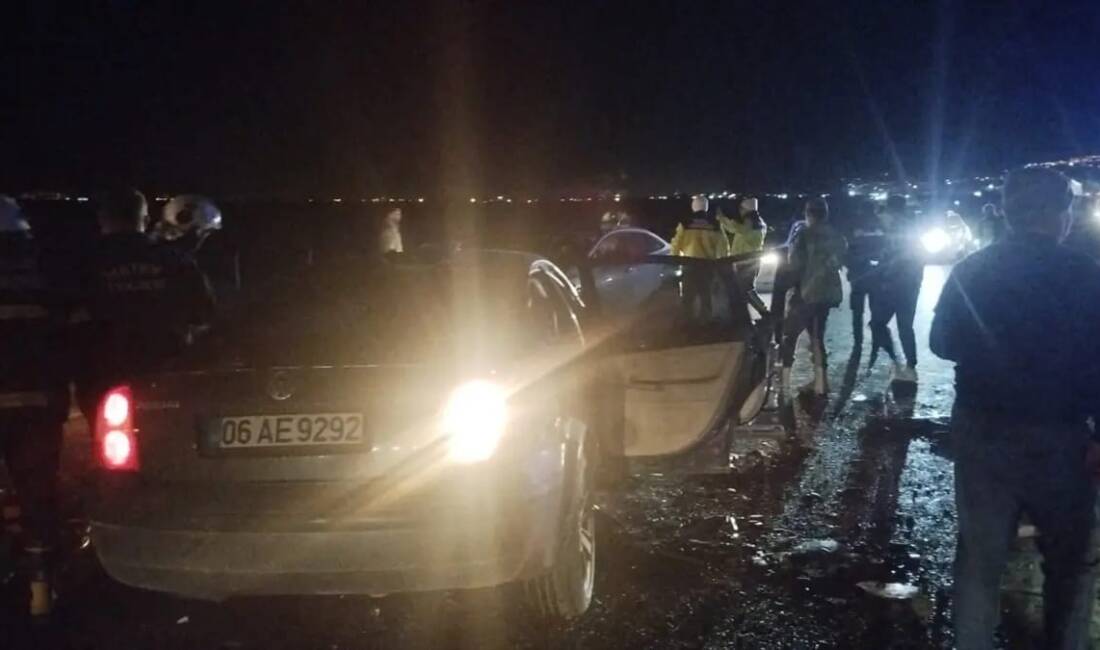Hatay’da otomobil ile minibüsün kafa kafaya çarpıştığı trafik kazasında 1