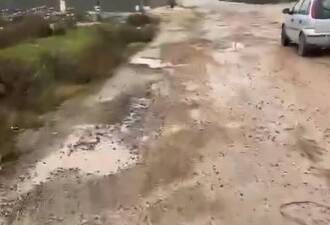 Antakya’da Hatay Fen Lisesi’ne ulaşımı sağlayan Ekinci Mahallesi 1024. Sokak,