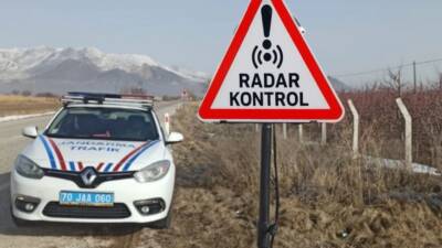 Sürücülerin yıllardır alışkanlık haline getirdiği “radarı görünce yavaşla, geçince gaza