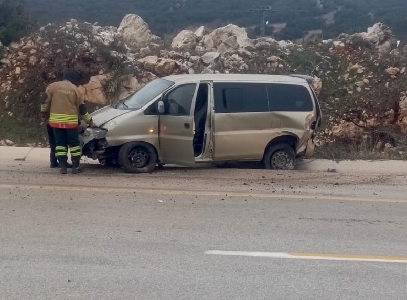 Hatay’ın Yayladağı ilçesinde etkili olan olumsuz hava koşulları kazayı da