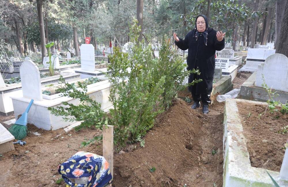 Hatay’da depremde kaybolan kardeşi Nesrin Tuncer’i bulabilmek için aylardır azimle