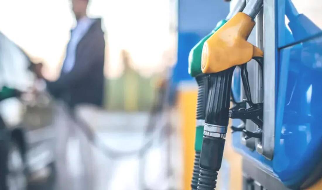 Akaryakıta yeni zam gündemde: yakıt fiyatlarındaki son gelişmeleri, etiketler ve