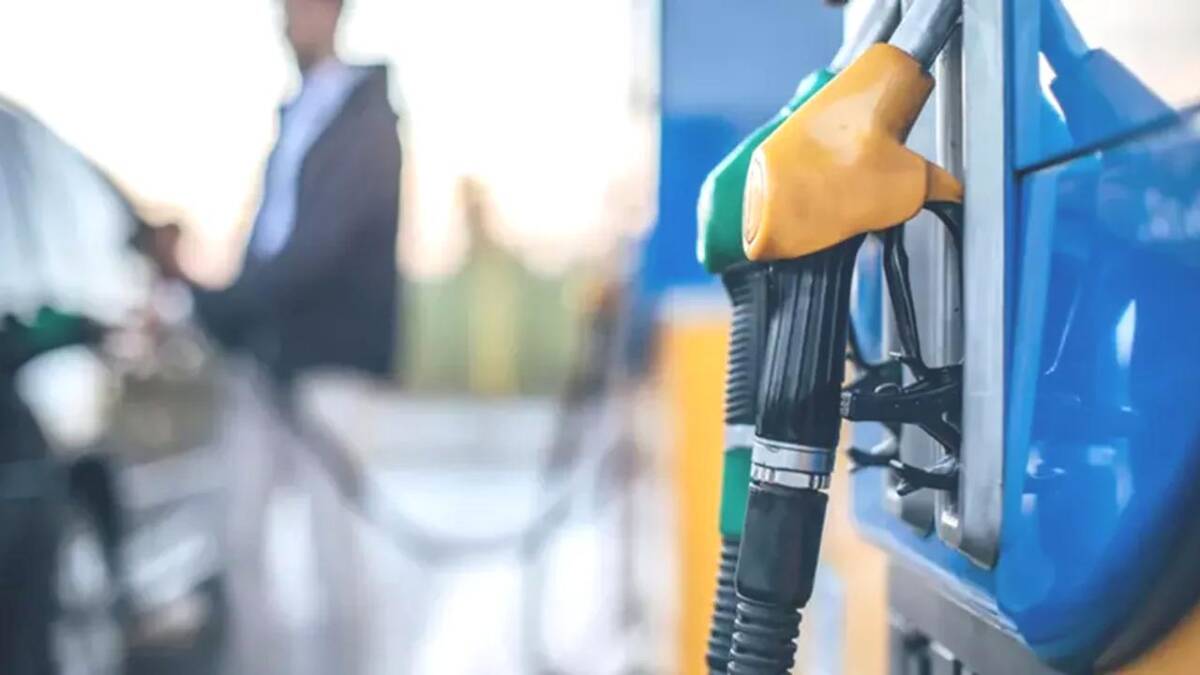 Akaryakıta yeni zam gündemde: yakıt fiyatlarındaki son gelişmeleri, etiketler ve