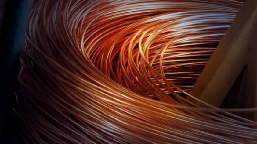 Bakır fiyatları jeopolitik riskler, zayıf dolar ve arz endişelerinin etkisiyle