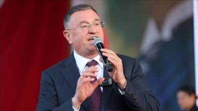 Görevden alınan İstanbul Büyükşehir Belediye Başkanı Ekrem İmamoğlu’nun da aralarında