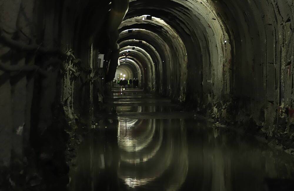 Hatay Büyükşehir Belediyesi öncülüğünde yürütülen Turunçlu–Büyükçat Atık Su Tüneli Projesi’nde