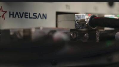 Mavi Vatan’da zaman, milli teknolojiyle yönetiliyor. Türkiye’nin stratejik atılımları ve