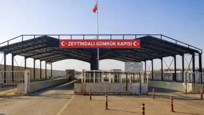 Suriye’nin Türkiye’ye açılan iki sınır kapısını kapatma kararı, özellikle Hatay’daki