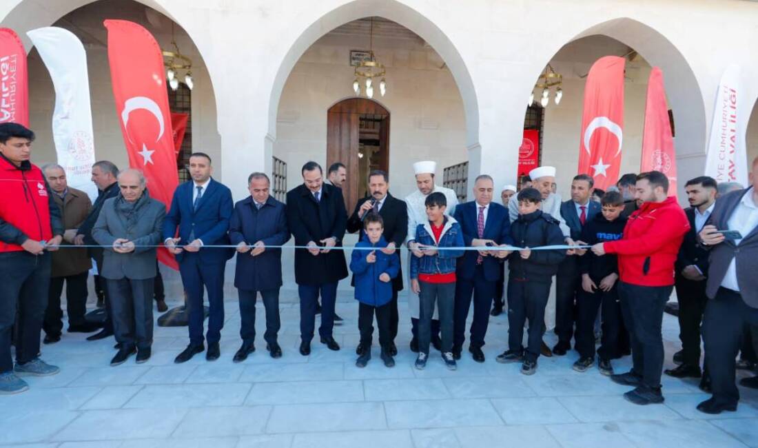 Hatay’ın Altınözü ilçesinde, Şubat 2023 depremlerinde ağır hasar gören tarihi