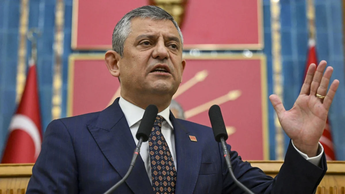 CHP Genel Başkanı Özgür Özel, köprü otoyol ve ören yerlerinin