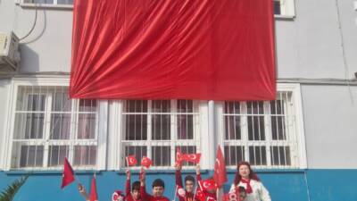 Okul öncesi, ilkokul, ortaokul ve liselerde eğitim gören yaklaşık 18