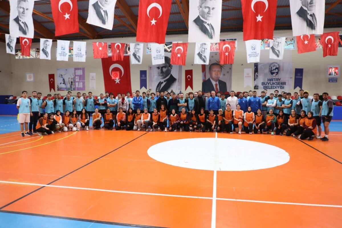 Hatay Büyükşehir Belediyesi (HBB), gençliğe ve eğitime odaklanan politikaları doğrultusunda