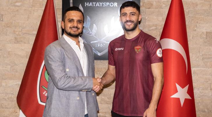 Trendyol 1. Lig’de mücadele eden Atakaş Hatayspor, savunma hattını tecrübeli