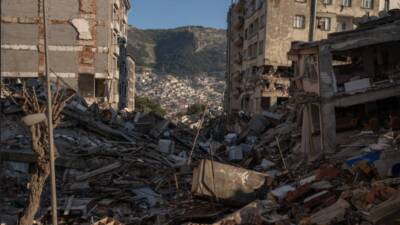 Üç yıl geçti, enkaz kalktı ama Hatay’da barınma, geçim ve