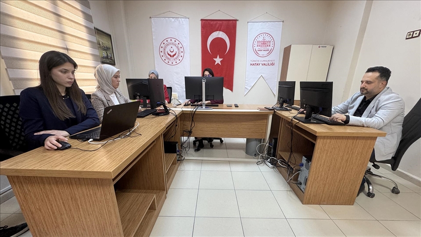 Hatay’da 6 Şubat 2023 depremlerinde ebeveynlerini kaybeden çocuk ve gençlere