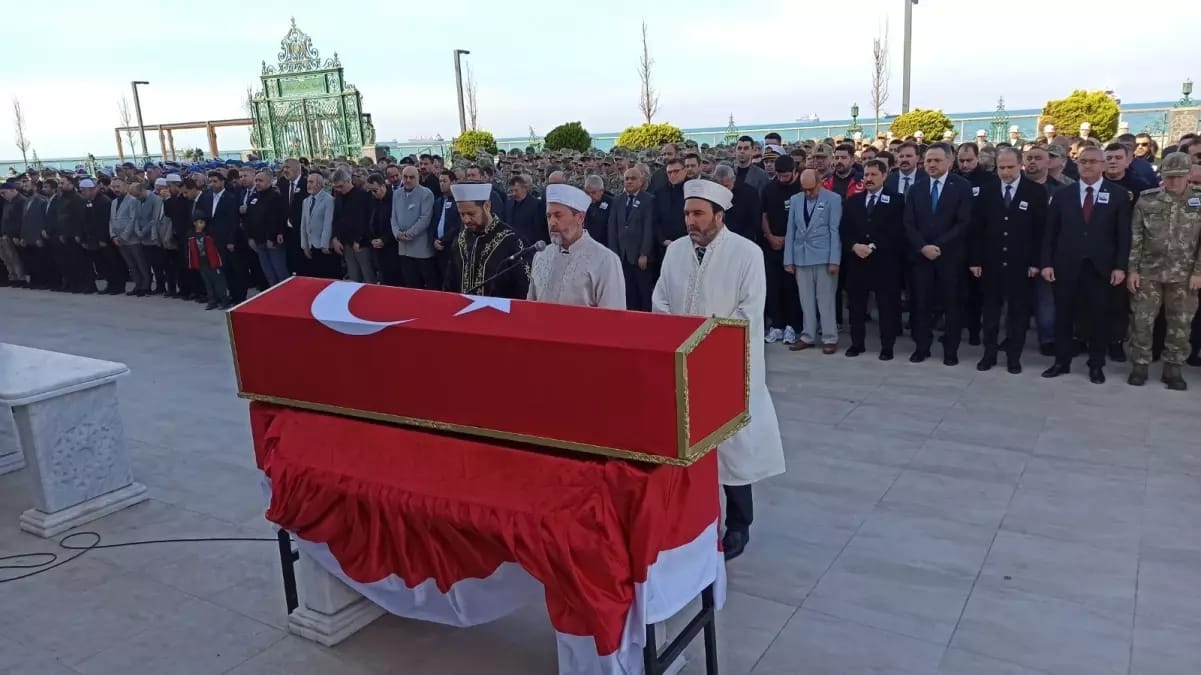 Hakkari’de görevi başındayken rahatsızlanarak şehit olan Bakım Astsubay Kıdemli Başçavuş