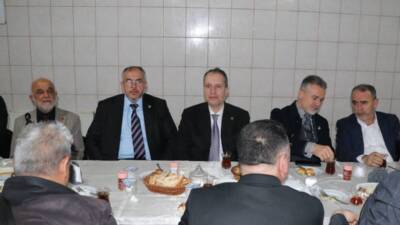 Deprem bölgesi programı kapsamında Hatay’a gelen sağ kulvar siyasetinin önde