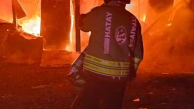 Hatay’da 6 Şubat depremlerinde evlerini kaybeden Yalman ailesi, bu kez